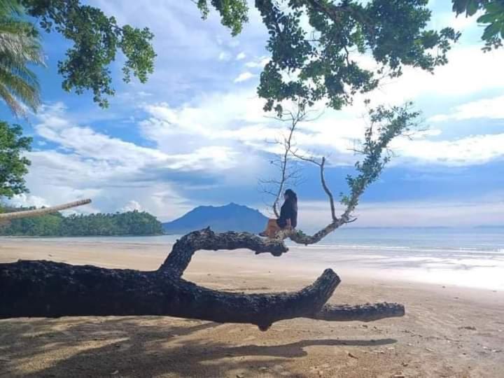 Arkadia Beach Resort Underground River サバン エクステリア 写真